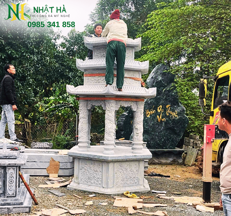 Bảo trì lăng mộ đá  Liên hệ Đá Mỹ Nghệ Nhật Hà để được tư vấn